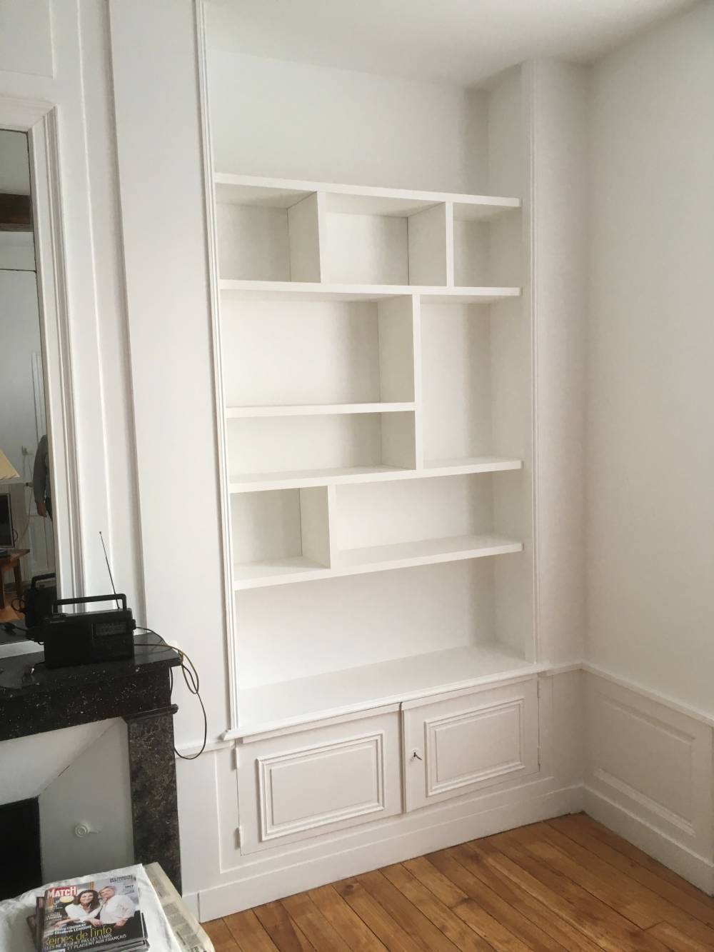 petite bibliothèque en médium peint 